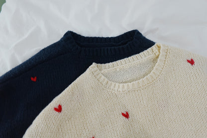 厚實質感！愛心刺繡針織毛衣 🍞