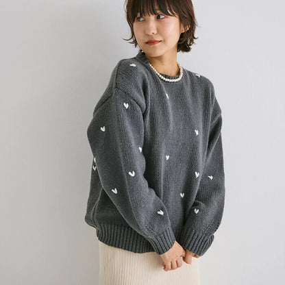 厚實質感！愛心刺繡針織毛衣 🍞